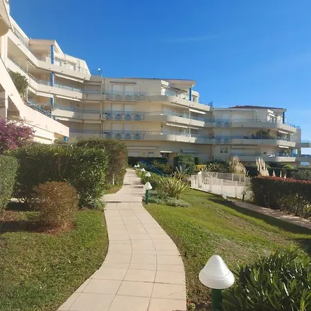 Appartement Antibes Juan Les Pins Piscine Et Mer A 200M Exterior photo