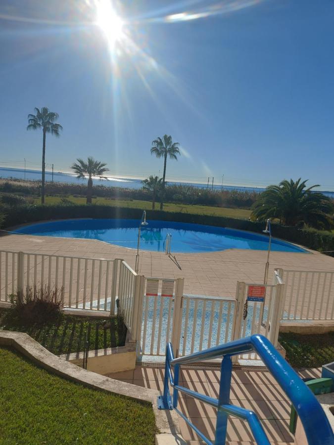 Apartment Juan Les Pins Piscine Et A 200m Antibes